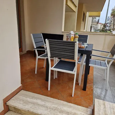 Apartment Monolocale Alba *